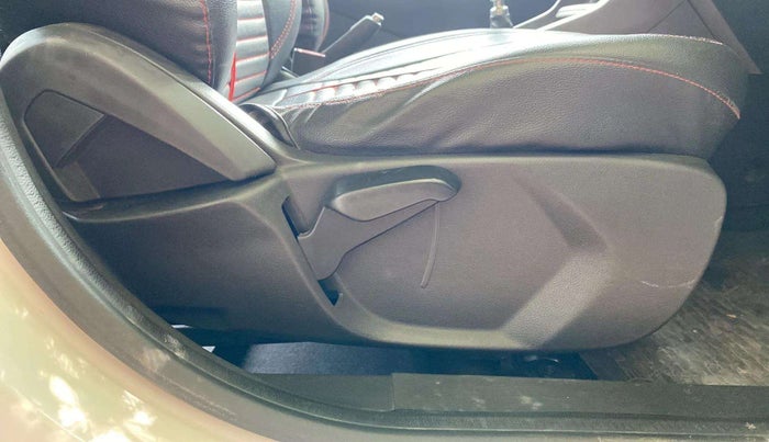 2018 Ford FREESTYLE TITANIUM PLUS 1.5 DIESEL, Diesel, Manual, 84,578 km, Driver Side Adjustment Panel