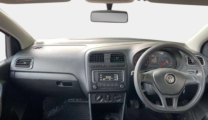 2018 Volkswagen Polo COMFORTLINE 1.2L, Petrol, Manual, 64,711 km, Dashboard