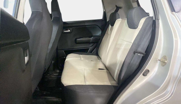 2022 Maruti New Wagon-R VXI CNG 1.0, CNG, Manual, 70,012 km, Right Side Rear Door Cabin