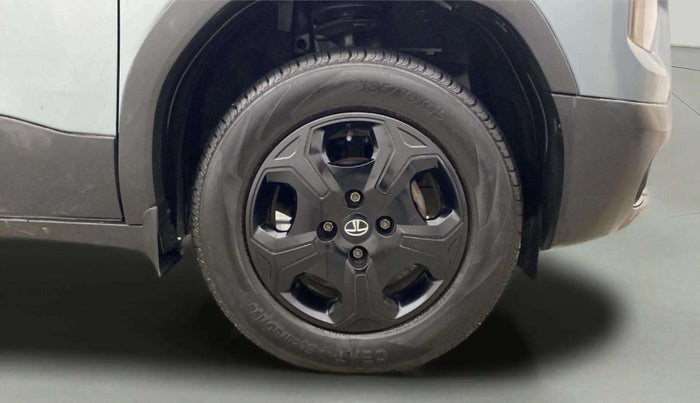 2023 Tata PUNCH ACCOMPLISHED MT, Petrol, Manual, 12,044 km, Right Front Wheel