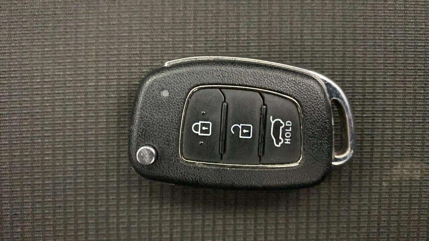 2021 Hyundai VENUE SX 1.0 TURBO, Petrol, Manual, 9,238 km, Key Close Up