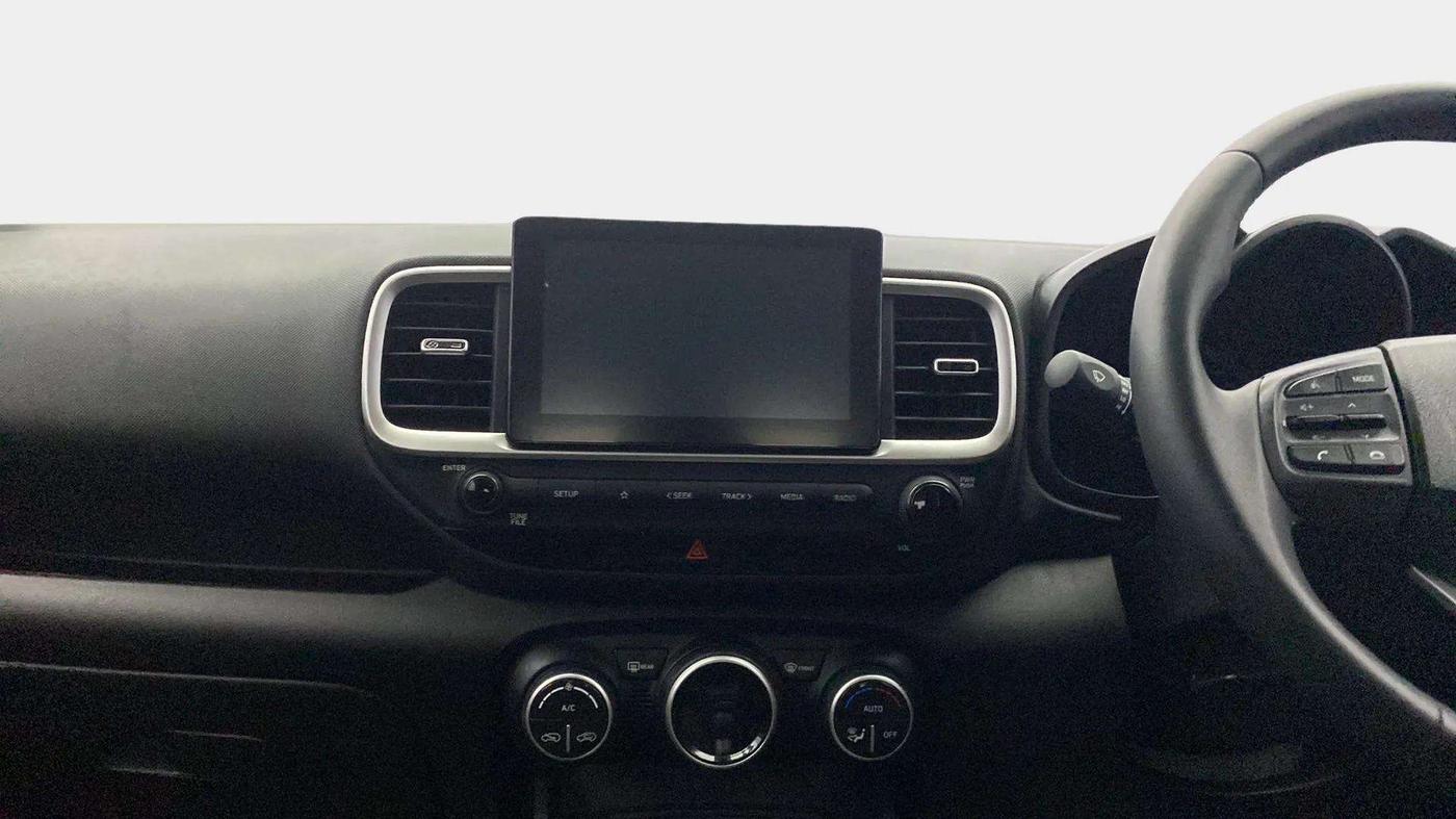 2021 Hyundai VENUE SX 1.0 TURBO, Petrol, Manual, 9,238 km, Air Conditioner