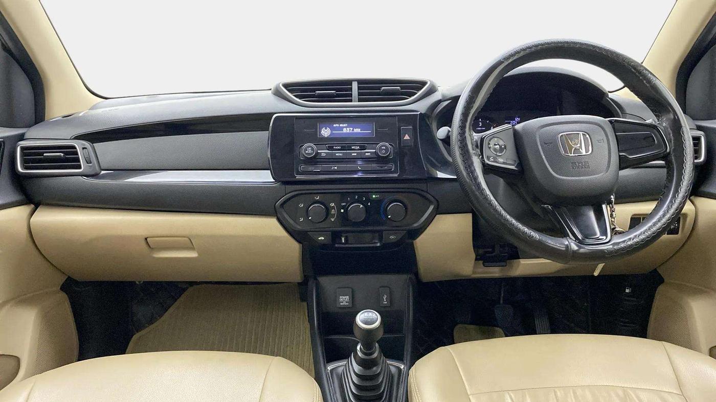 2021 Honda Amaze 1.5L I-DTEC S, Diesel, Manual, 85,125 km, Dashboard