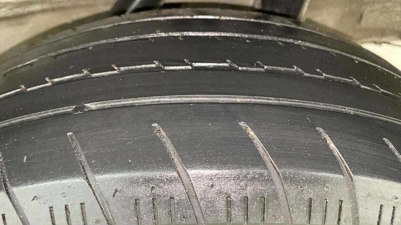 2021 Honda Amaze 1.5L I-DTEC S, Diesel, Manual, 85,125 km, Left Rear Tyre Tread