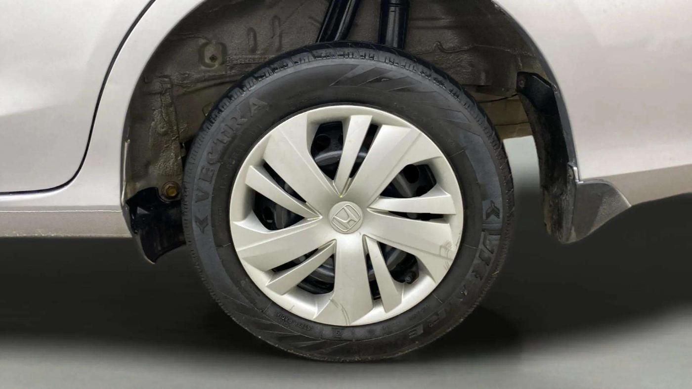 2021 Honda Amaze 1.5L I-DTEC S, Diesel, Manual, 85,125 km, Left Rear Wheel