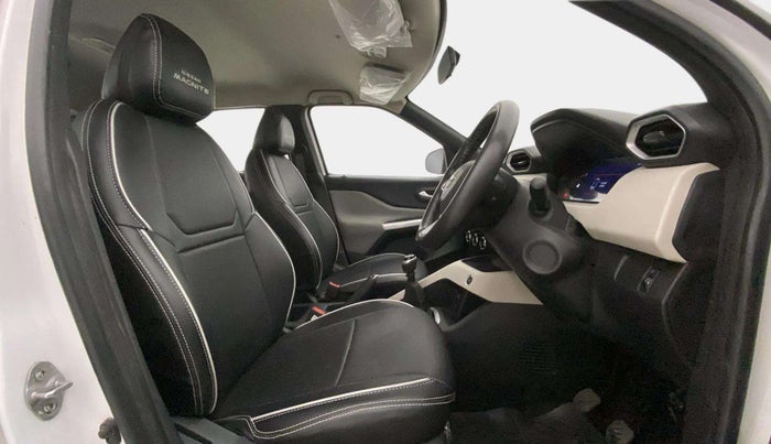 2021 Nissan MAGNITE XV MT, Petrol, Manual, 24,108 km, Right Side Front Door Cabin