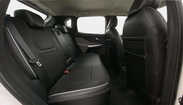 2021 Nissan MAGNITE XV MT, Petrol, Manual, 24,108 km, Right Side Rear Door Cabin