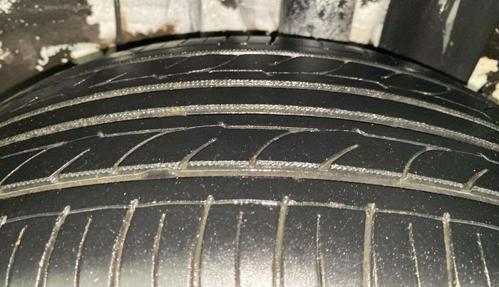 2019 Hyundai Elite i20 MAGNA PLUS 1.2, Petrol, Manual, 64,848 km, Left Rear Tyre Tread