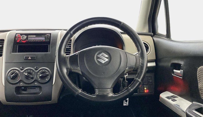 2013 Maruti Wagon R 1.0 LXI CNG, CNG, Manual, 81,408 km, Steering Wheel Close Up