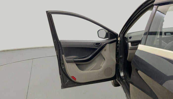 2019 Tata NEXON XM PETROL, Petrol, Manual, 26,166 km, LHS Front Door