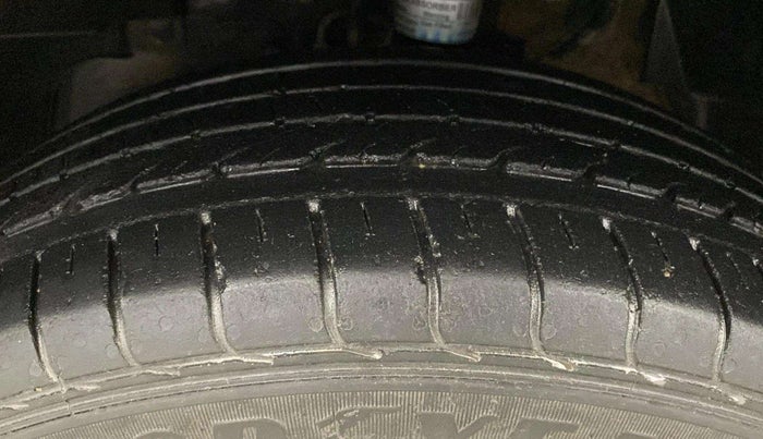 2019 Tata NEXON XM PETROL, Petrol, Manual, 26,166 km, Left Front Tyre Tread