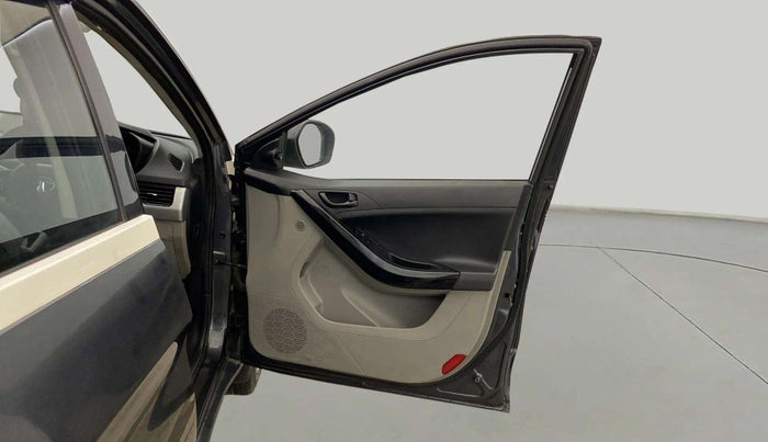 2019 Tata NEXON XM PETROL, Petrol, Manual, 26,166 km, RHS Front Door