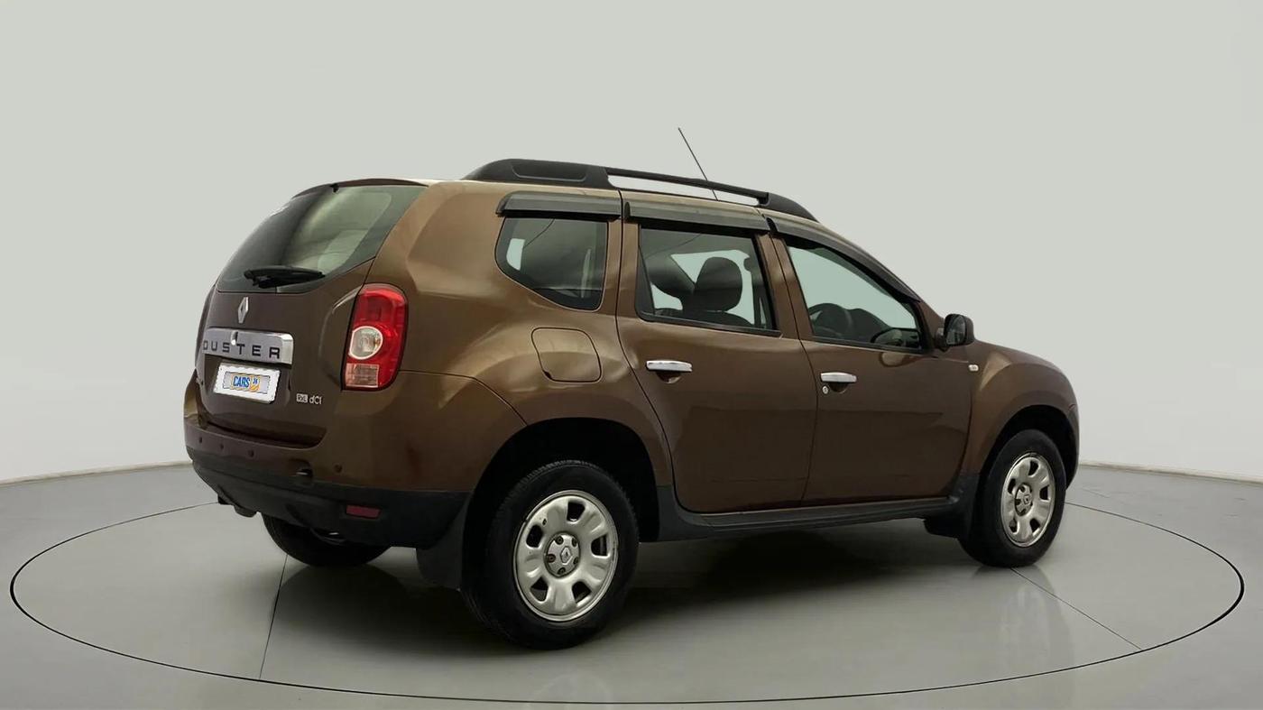 2015 Renault Duster 85 PS RXL DIESEL, Diesel, Manual, 76,108 km, Right Back Diagonal