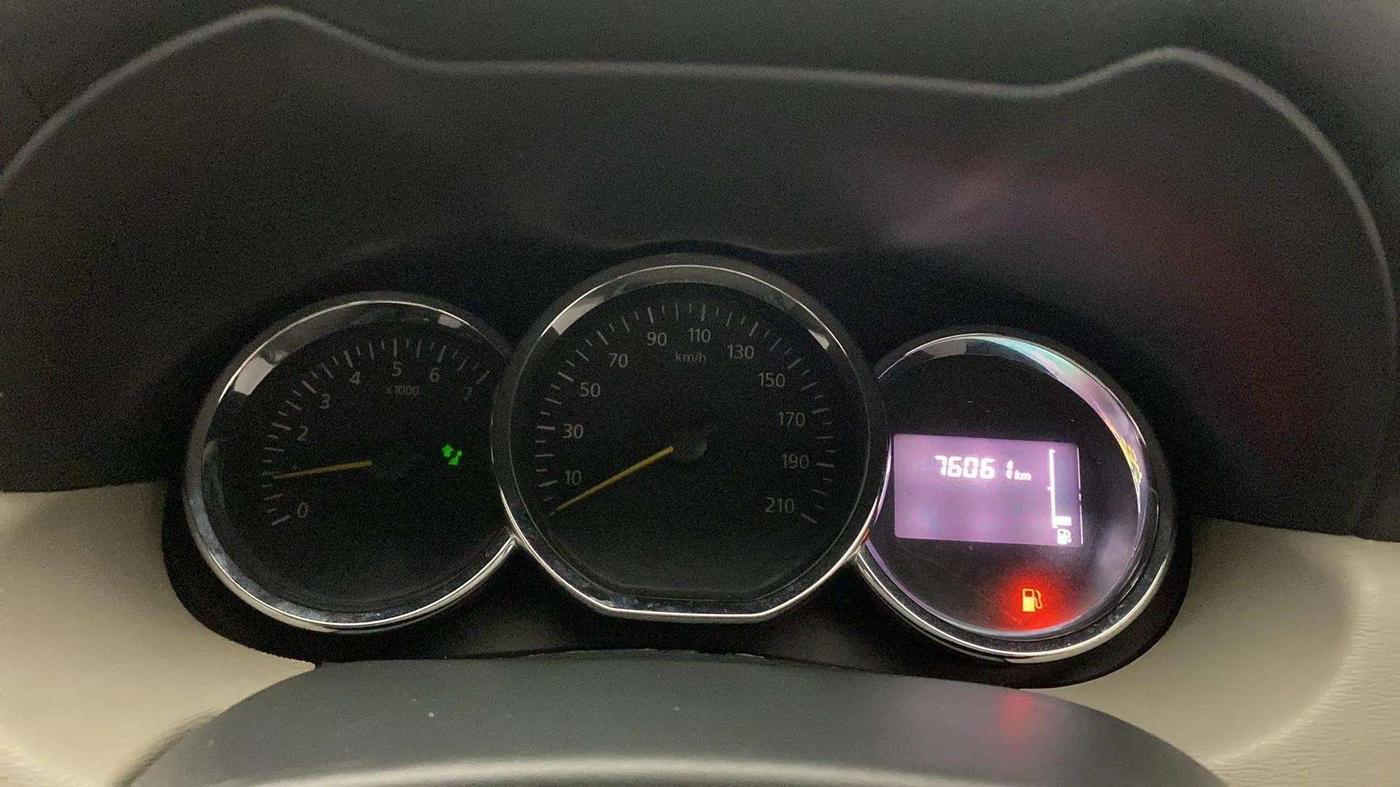 2015 Renault Duster 85 PS RXL DIESEL, Diesel, Manual, 76,108 km, Odometer Image
