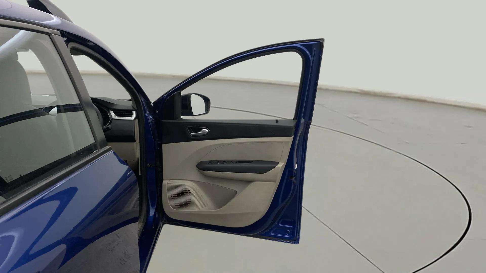 RHS-Front-Door-Open-32