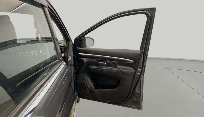 2023 Maruti XL6 ZETA MT, Petrol, Manual, 59,414 km, RHS Front Door