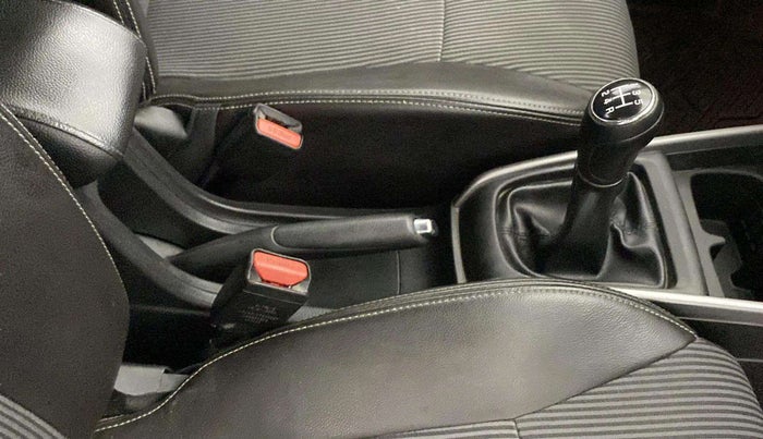 2023 Maruti XL6 ZETA MT, Petrol, Manual, 59,414 km, Gear Lever