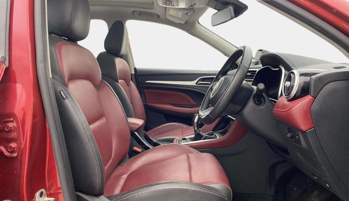 2022 MG ASTOR SAVVY 1.5 CVT S RED, Petrol, Automatic, 19,024 km, Right Side Front Door Cabin