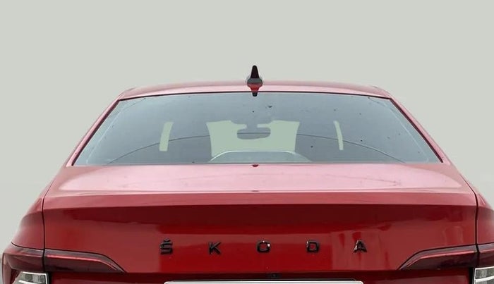 2022 Skoda SLAVIA STYLE 1.0L TSI AT, Petrol, Automatic, 46,179 km, Rear Windshield
