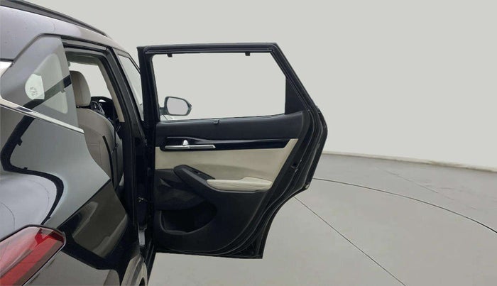 2022 KIA SELTOS HTX IVT 1.5 PETROL, Petrol, Automatic, 88,051 km, RHS Rear Door