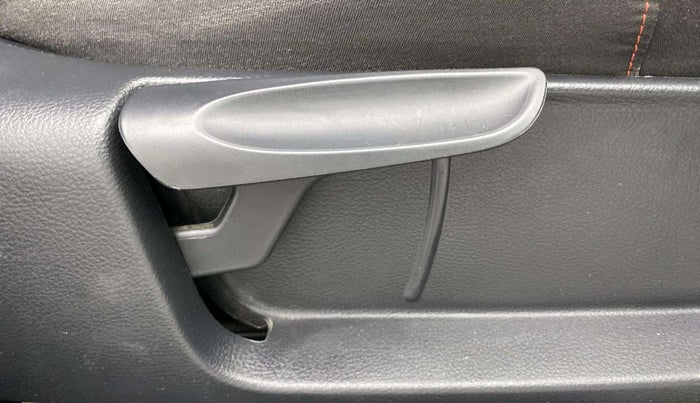 2021 Volkswagen Polo HIGHLINE PLUS 1.0, Petrol, Manual, 49,565 km, Driver Side Adjustment Panel