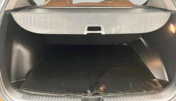 2019 Hyundai Creta E PLUS 1.6 PETROL, Petrol, Manual, 25,713 km, Boot Inside