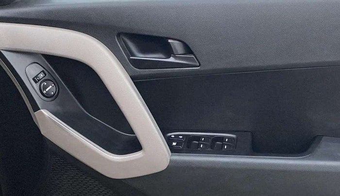 2019 Hyundai Creta E PLUS 1.6 PETROL, Petrol, Manual, 25,713 km, Driver Side Door Panels Control