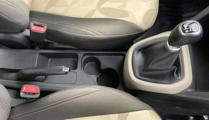 2018 Hyundai Grand i10 SPORTZ 1.2 KAPPA VTVT, Petrol, Manual, 67,147 km, Gear Lever