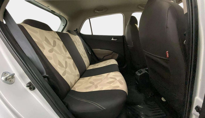 2018 Hyundai Grand i10 SPORTZ 1.2 KAPPA VTVT, Petrol, Manual, 67,147 km, Right Side Rear Door Cabin