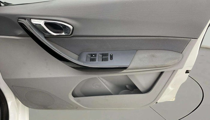 2021 Tata TIGOR XZA PLUS PETROL, CNG, Automatic, 75,399 km, Driver Side Door Panels Control
