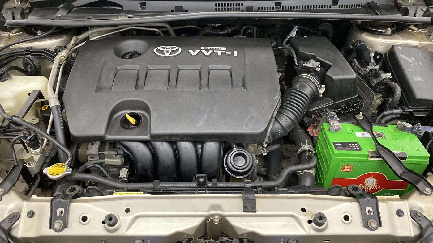 2015 Toyota Corolla Altis G CVT PETROL, Petrol, Automatic, 55,425 km, Engine View