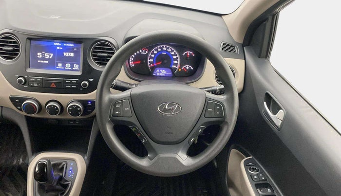 2017 Hyundai Grand i10 SPORTZ (O) AT 1.2 KAPPA VTVT, Petrol, Automatic, 38,343 km, Steering Wheel Close Up