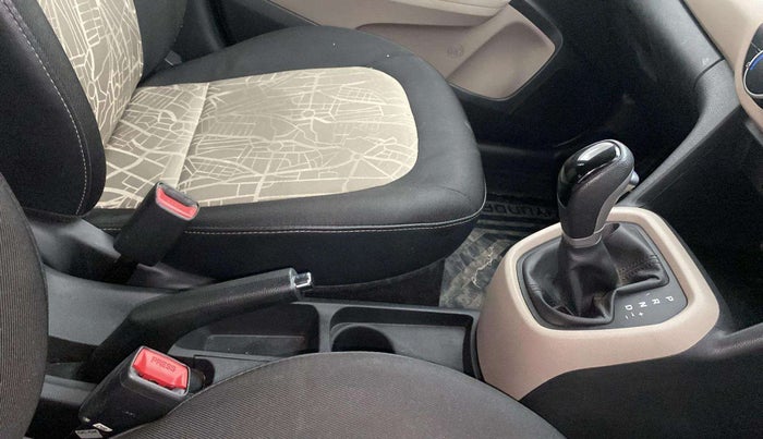 2017 Hyundai Grand i10 SPORTZ (O) AT 1.2 KAPPA VTVT, Petrol, Automatic, 38,343 km, Gear Lever
