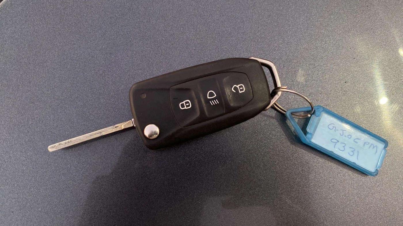 2023 Tata Tiago XT RHYTHM PETROL, Petrol, Manual, 13,543 km, Key Close Up