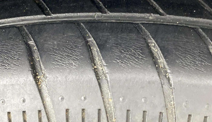 2020 Maruti Celerio ZXI (O), Petrol, Manual, 34,829 km, Right Front Tyre Tread