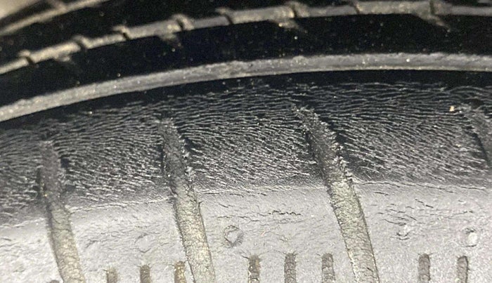 2020 Maruti Celerio ZXI (O), Petrol, Manual, 34,829 km, Right Rear Tyre Tread