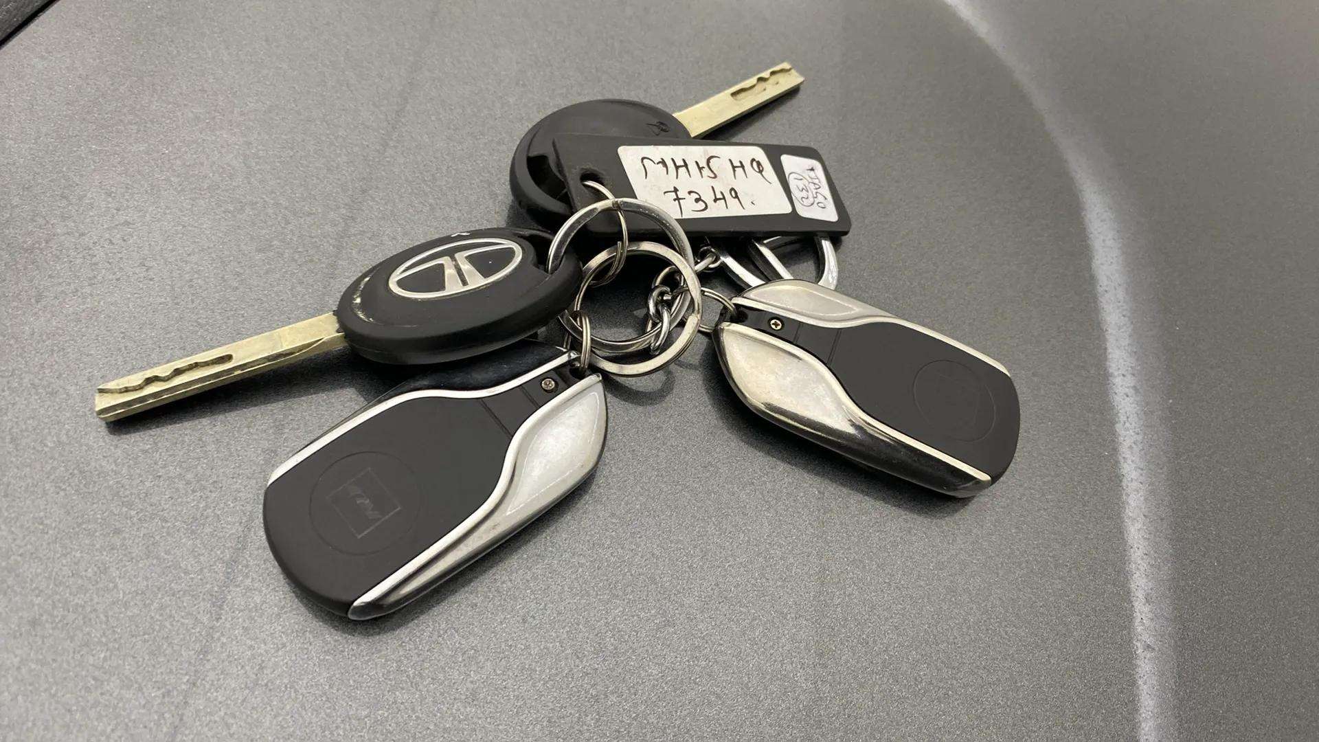 Keys-44