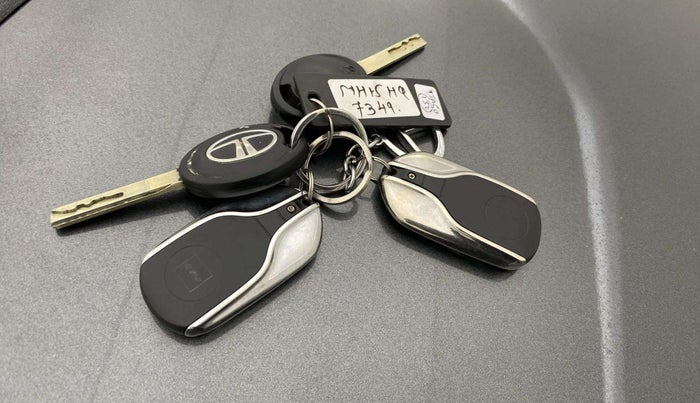 2021 Tata Tiago XE PETROL, Petrol, Manual, 18,906 km, Key Close Up