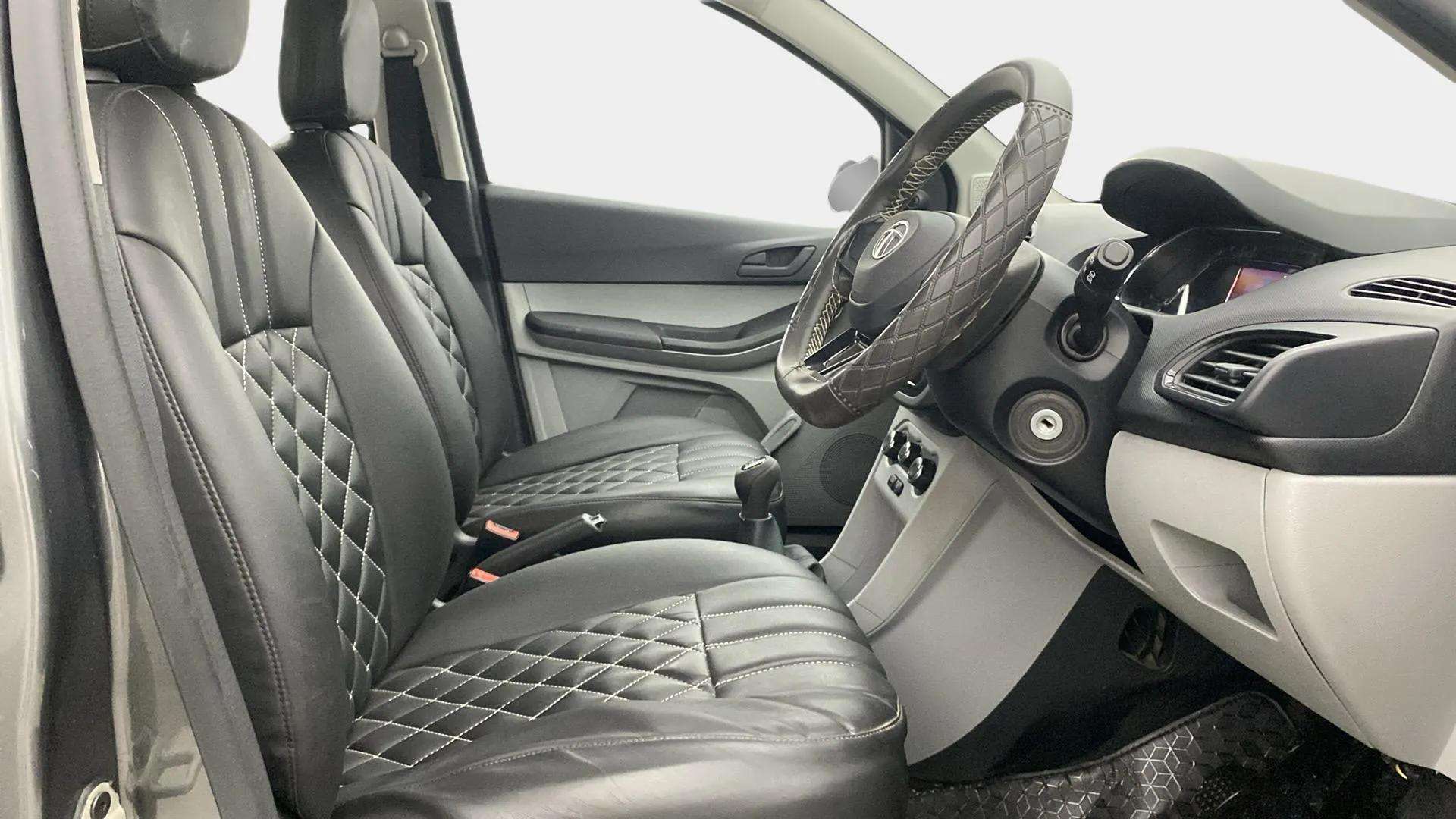 Front-Cabin-View