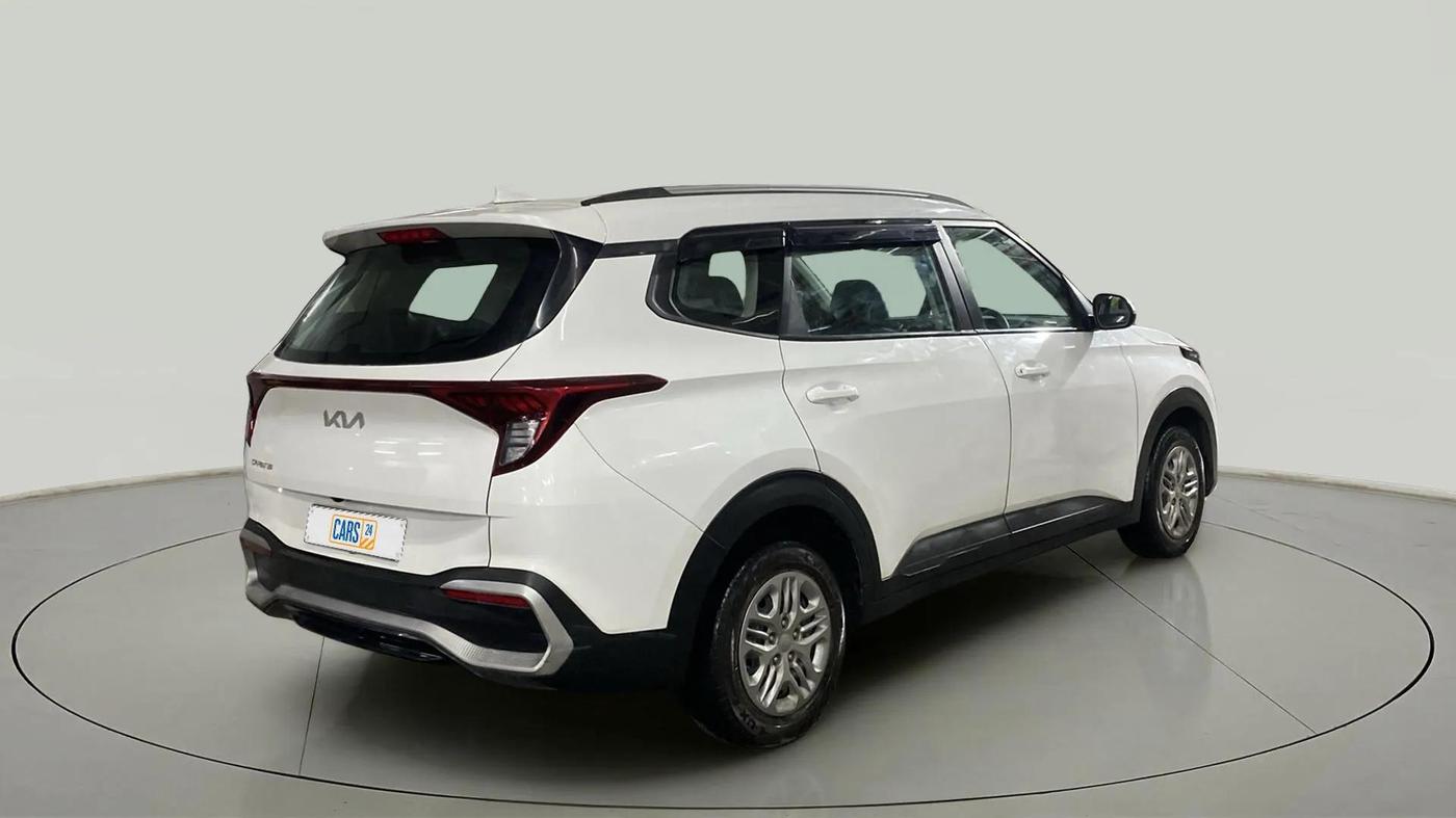 2022 KIA CARENS PRESTIGE 1.5 PETROL 7 STR, Petrol, Manual, 29,831 km, Right Back Diagonal