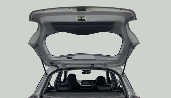 2022 Hyundai GRAND I10 NIOS ASTA AMT 1.2 KAPPA VTVT, Petrol, Automatic, 50,472 km, Boot Door Open