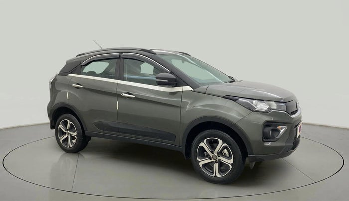 2022 Tata NEXON XM SUNROOF PETROL, Petrol, Manual, 20,852 km, Right Front Diagonal