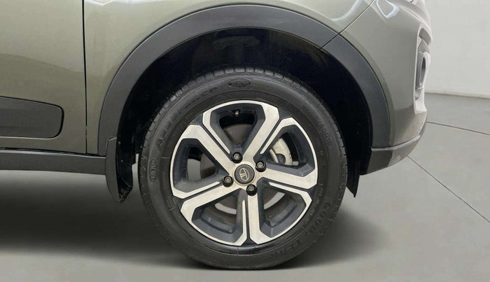 2022 Tata NEXON XM SUNROOF PETROL, Petrol, Manual, 20,852 km, Right Front Wheel