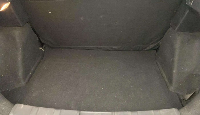 2022 Tata NEXON XM SUNROOF PETROL, Petrol, Manual, 20,852 km, Boot Inside