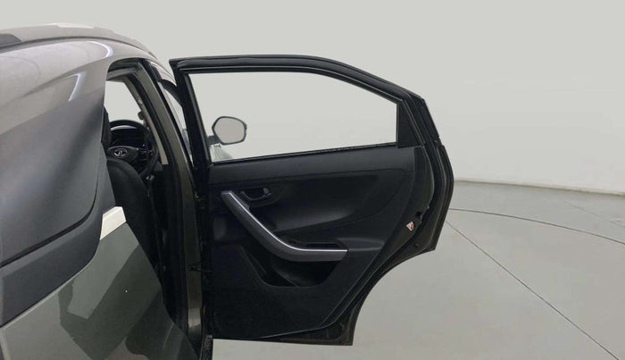 2022 Tata NEXON XM SUNROOF PETROL, Petrol, Manual, 20,852 km, RHS Rear Door