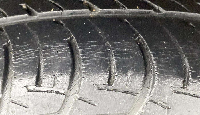 2018 Maruti Celerio ZXI AMT (O), Petrol, Automatic, 35,032 km, Right Rear Tyre Tread