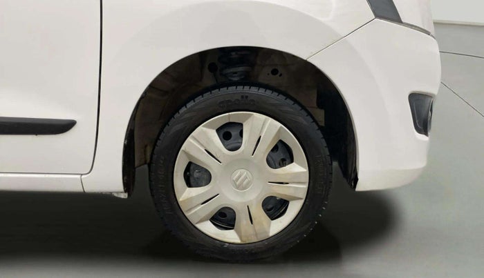 2015 Maruti Wagon R 1.0 VXI, Petrol, Manual, 92,437 km, Right Front Wheel