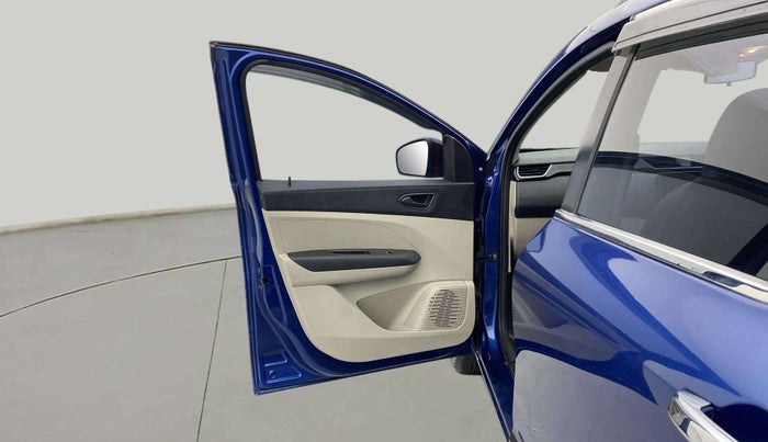 2022 Renault TRIBER RXT, Petrol, Manual, 10,510 km, LHS Front Door