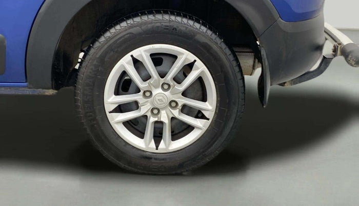 2022 Renault TRIBER RXT, Petrol, Manual, 10,510 km, Left Rear Wheel