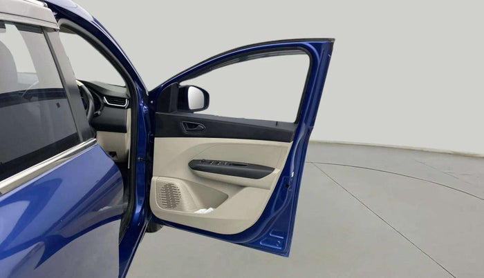 2022 Renault TRIBER RXT, Petrol, Manual, 10,510 km, RHS Front Door